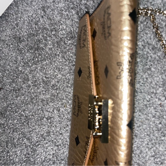 MCM Metallic Gold Clutch with Chain - Picture 7 of 8